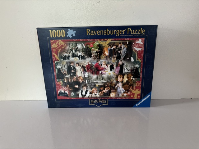 Ravensburger Harry Potter Holidays at Hogwarts Puzzle UPC #4005555015079