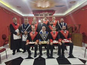 Sessão Magna de Iniciação na A.R.L.S. Caminho da Luz Nº11