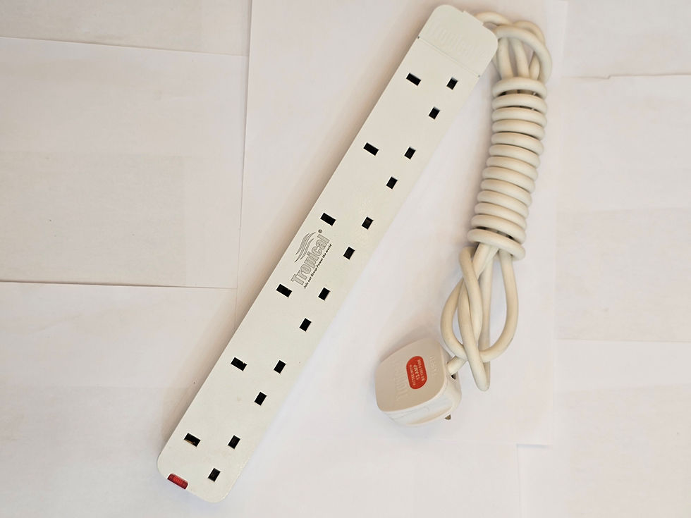 PVC UNSWITCHED PLATE 6WAY-TN116/5M (TN116/5M)