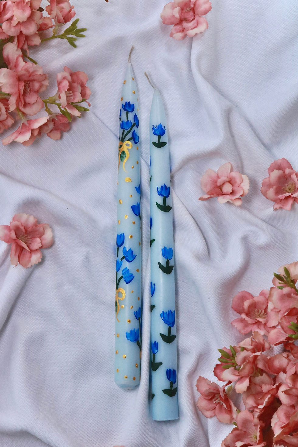 Thumbnail: 100% Handmade Tulip/Flower/Bouquet Patterned Gold Detailed 2-Piece Candlestick Candle Set (Blue)