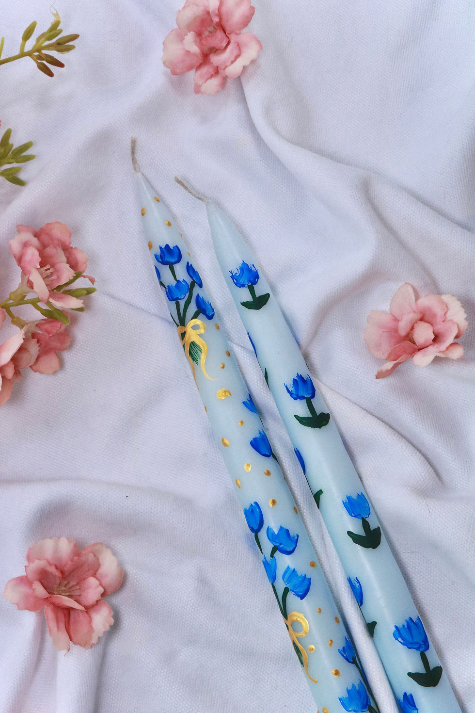 %100 El Yapımı Lale/Çiçek/Buket Desenli Gold Detaylı 2Li Şamdan Mum Seti (Mavi)