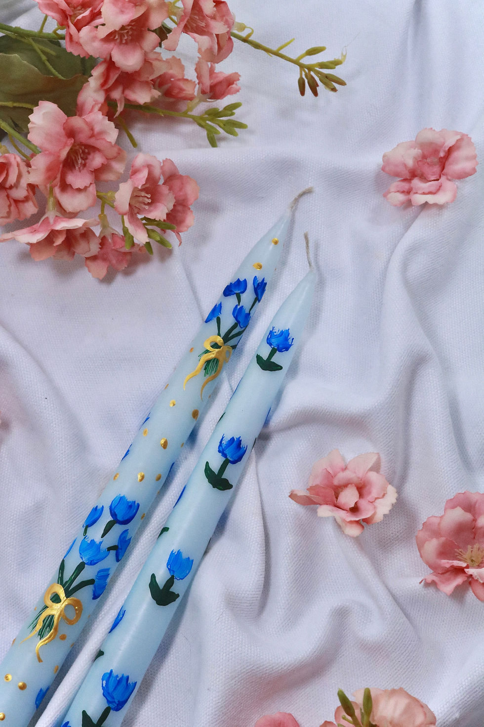 Thumbnail: 100% Handmade Tulip/Flower/Bouquet Patterned Gold Detailed 2-Piece Candlestick Candle Set (Blue)