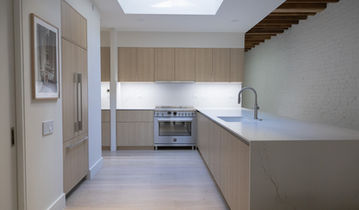 Kitchen Design NYC presents a modern sleek ballerina kitchen