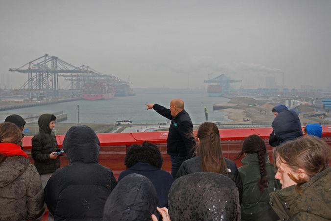 Tweedejaars op excursie naar Rotterdam