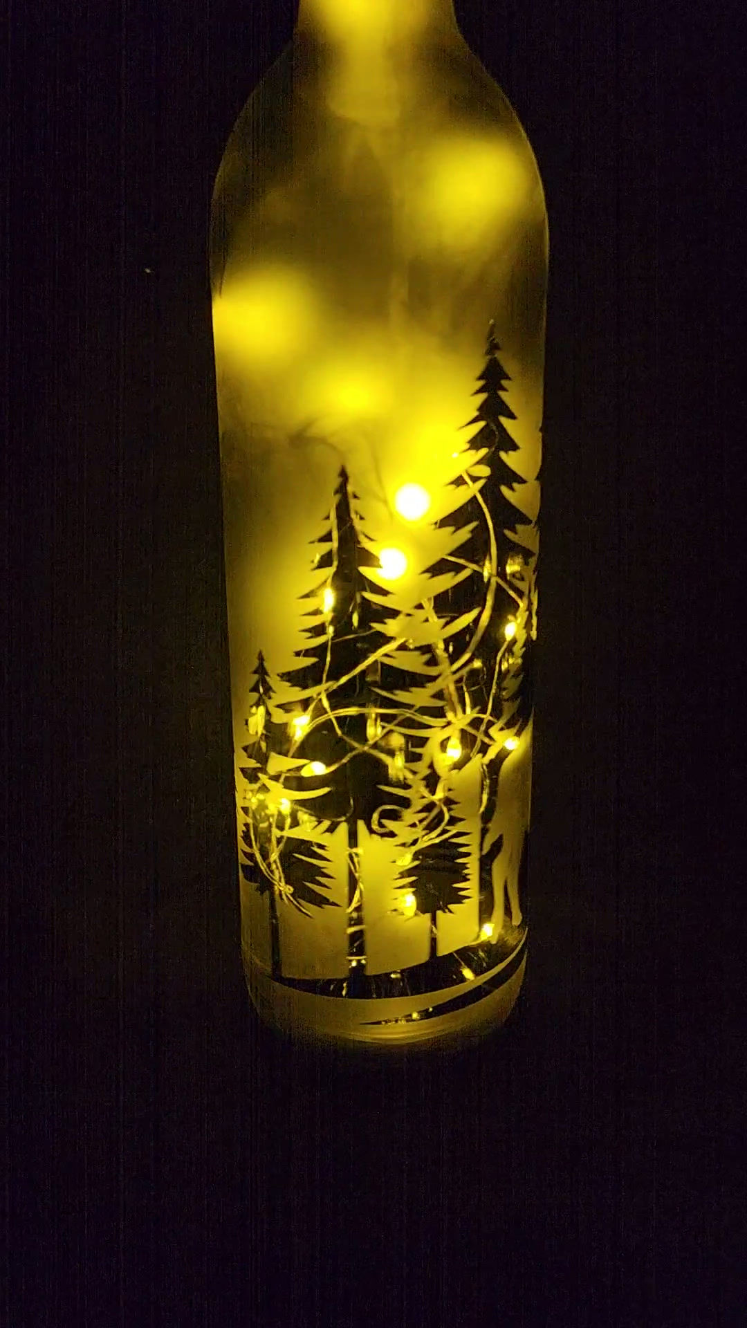 Etched Wine Bottle - Frosted Buffalo in the Forest w/Cork Fairy Lights