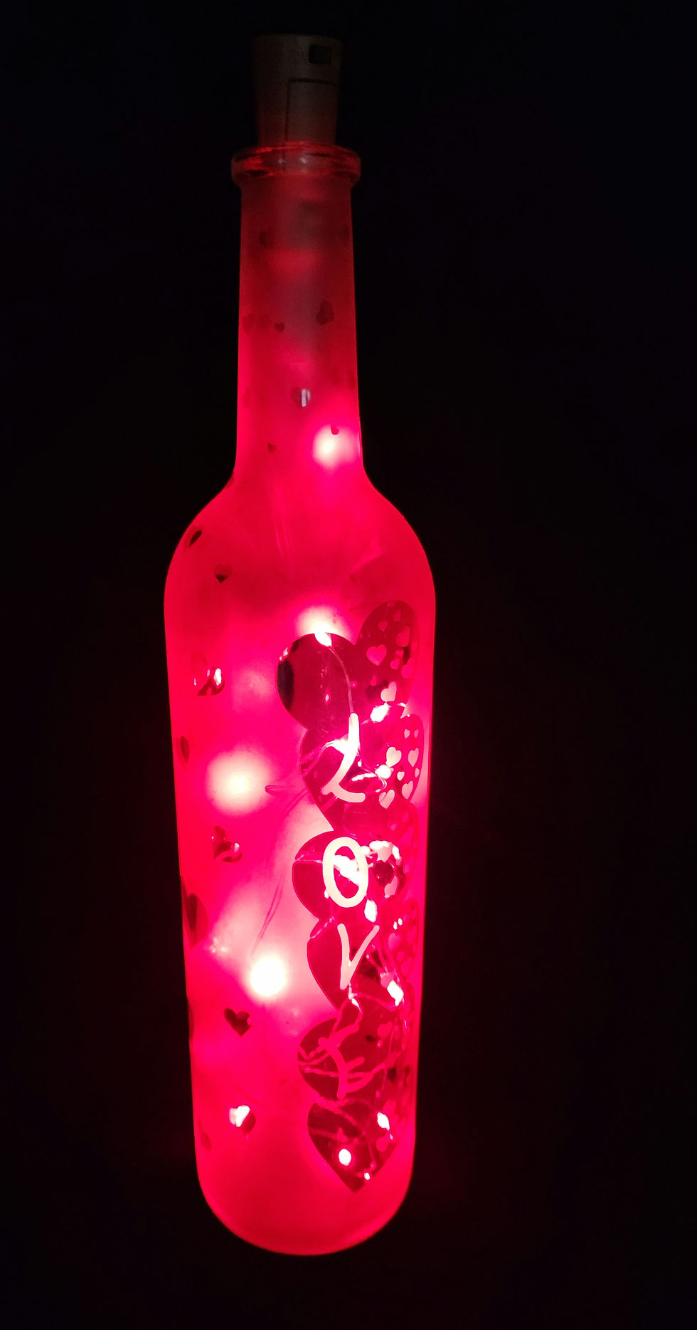 Love, Hearts Frosted w_Red - Pic