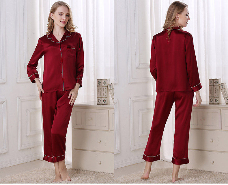 Thumbnail: 100% Silk Women Elegant Pyjamas