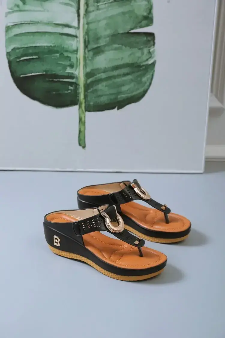 Thumbnail: Women Summer Sandals Open Toe Beach Shoes Flip Flops