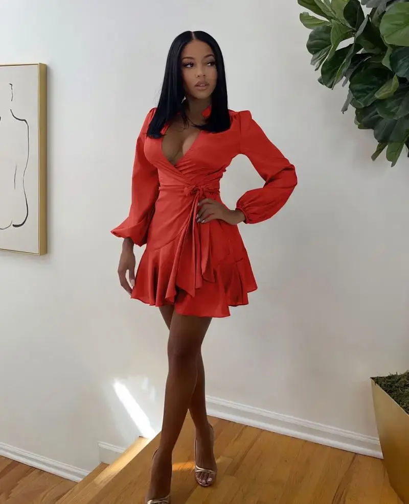 Thumbnail: Spring Sexy Dresses  v Neck Long Sleeve