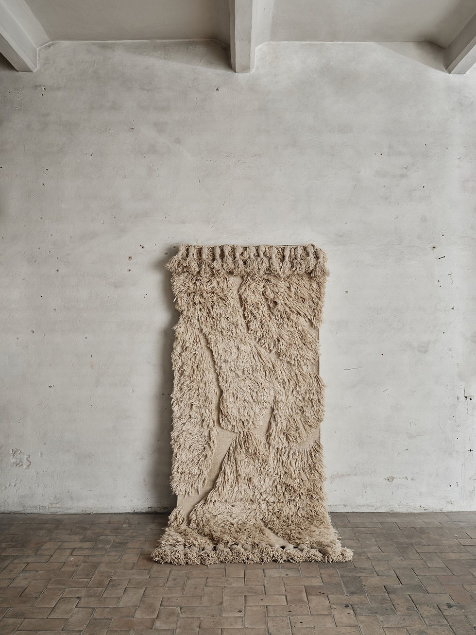 Thumbnail: Cappelen Dimyr - Colonnade no.02