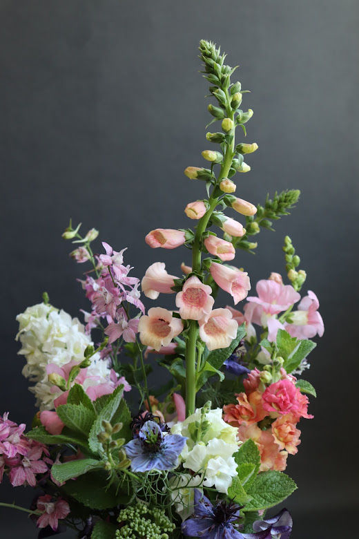 Thumbnail: Abundant Vase Arrangement