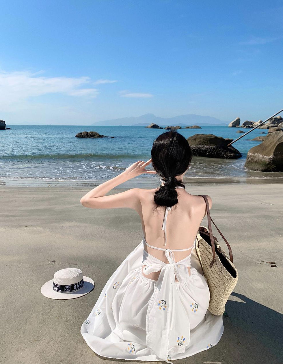Thumbnail: DS24189 Chic Style White Dress