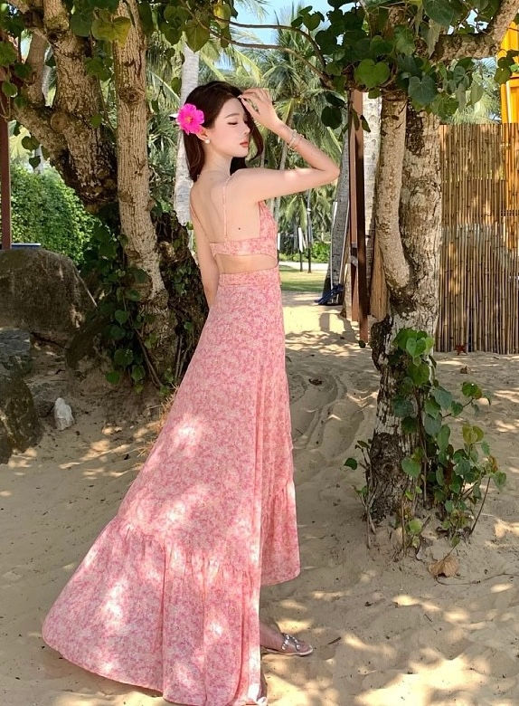 Thumbnail: DS28190 Pinky Flora Uneven Flounce Dress