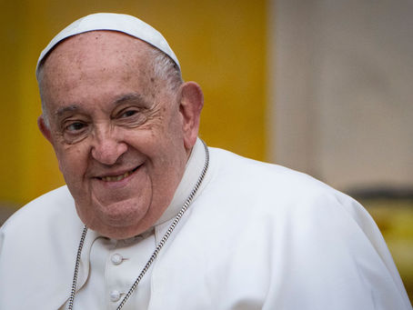 Francisco: Pastor del Pueblo de Dios, Peregrino de la Esperanza y Profeta de la Misericordia