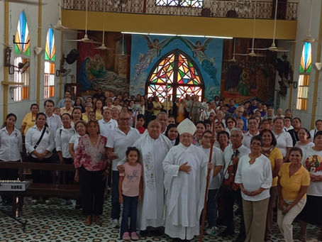 Mons. Margarito Salazar acompaña a la comunidad de San José en una visita de fe y esperanza