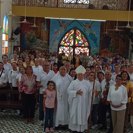 Mons. Margarito Salazar acompaña a la comunidad de San José en una visita de fe y esperanza