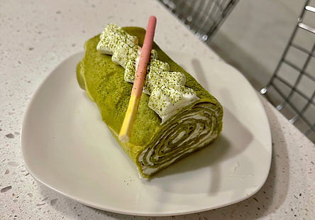 Matcha Crepe Roll Cake