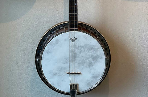 major-10th-school-of-musicirish-tenor-banjo.jpg