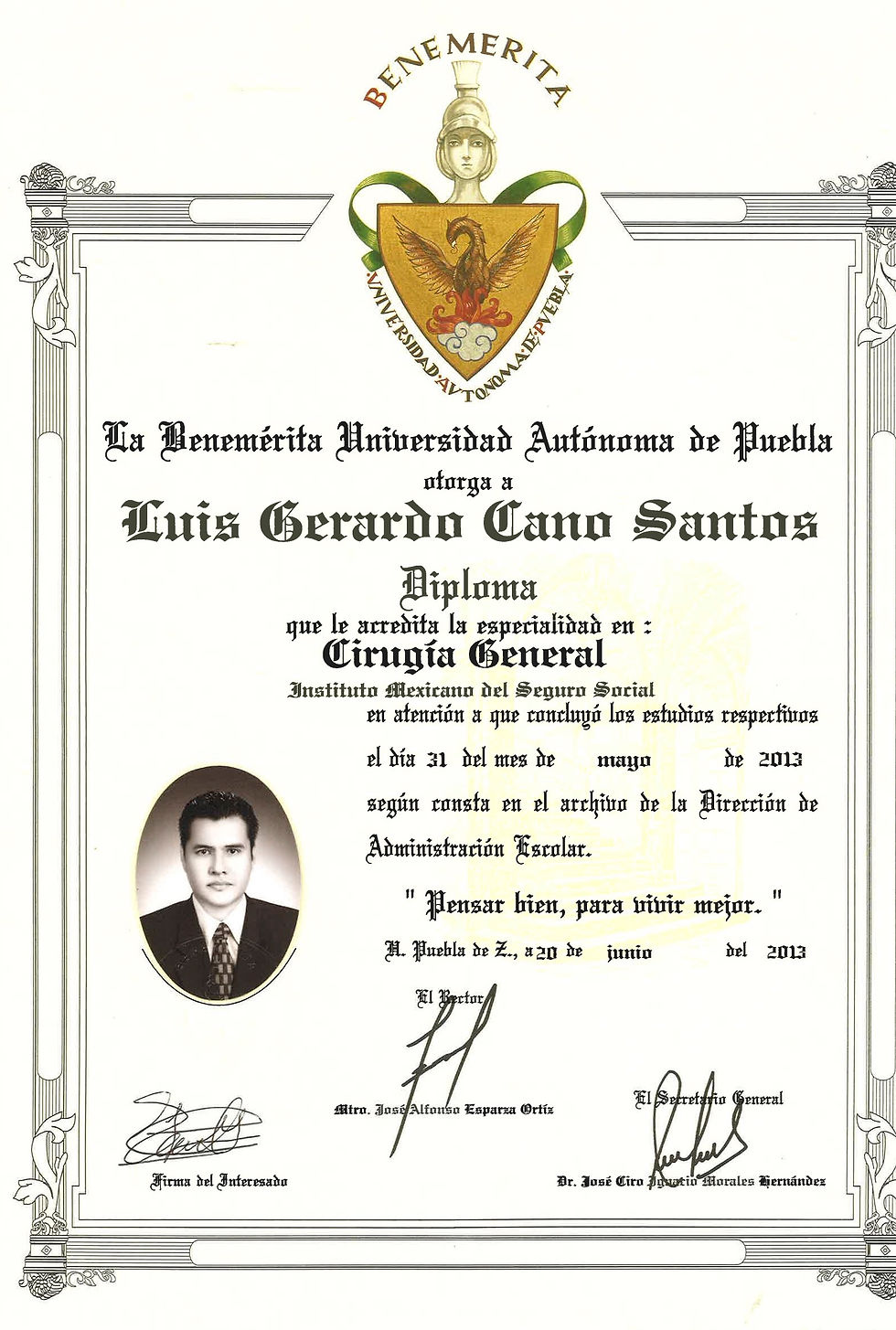 Titulo Especialidad Dr. Cano