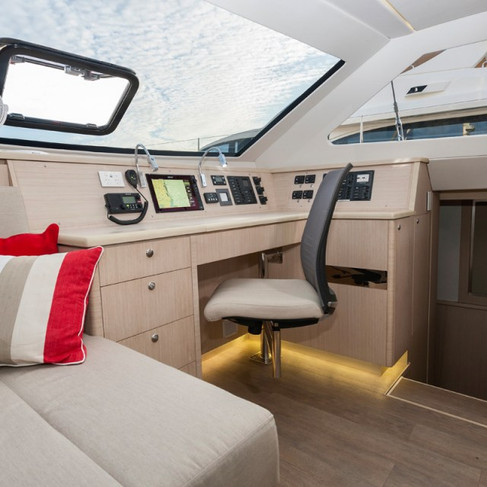 seawind-1600-3-800x800-1.jpeg