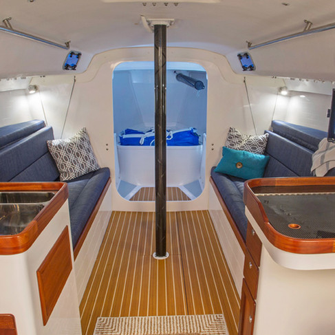 J-composites_J121_MAKE-THE-MOST-OF-THE-OPEN-SPACIOUS-INTERIOR.jpeg