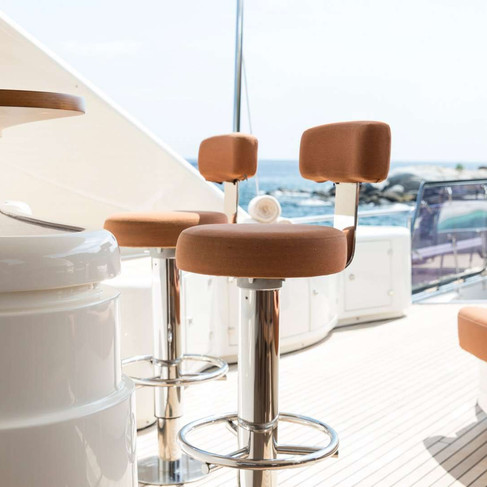 ferretti-custom-line-112-next-happy-days-exterior-9.jpeg