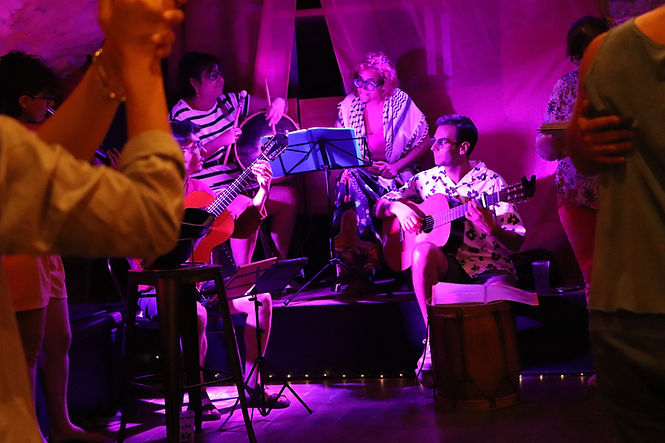 musiciens et musiciennes de musique argentine