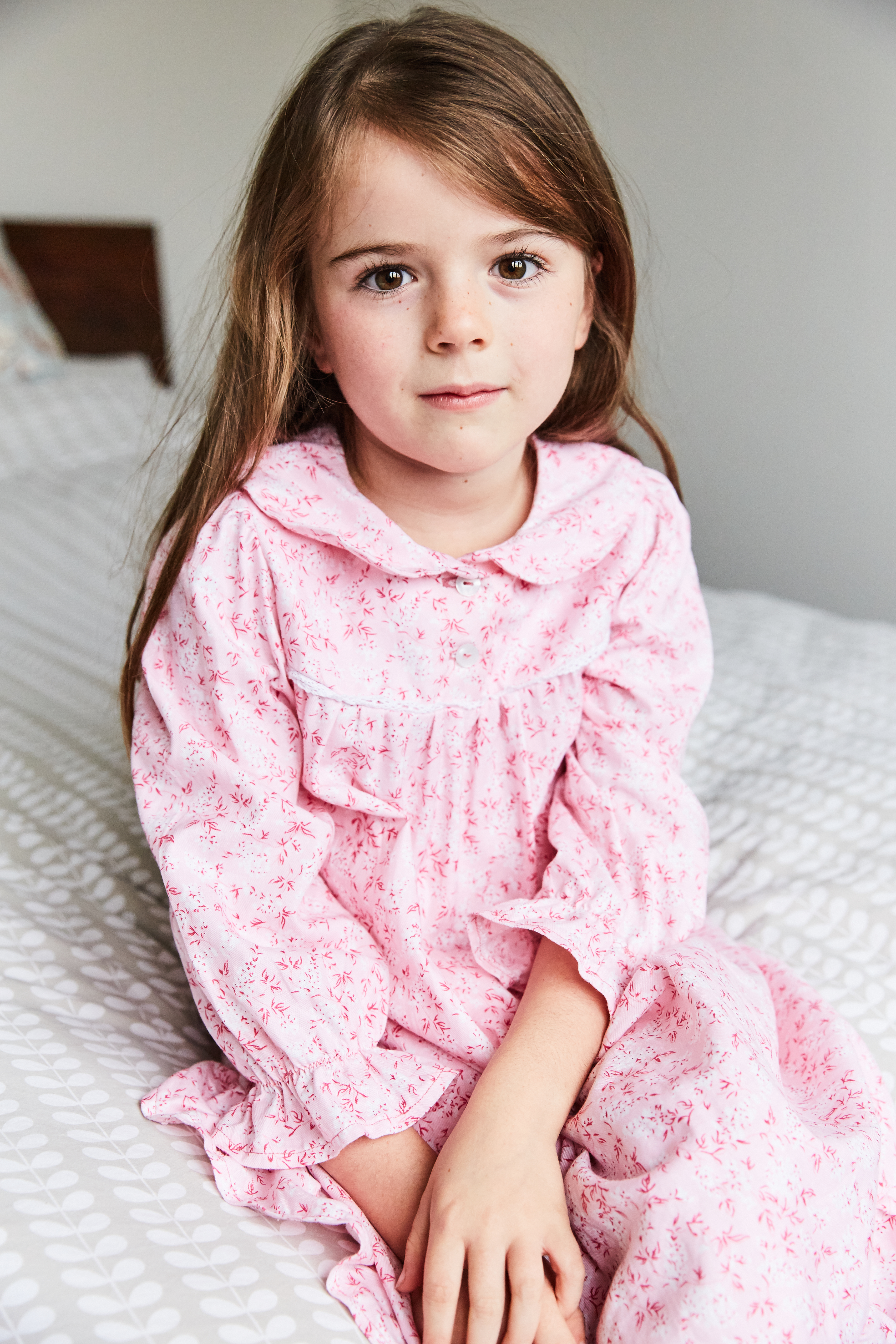 Nightie in vintage pink floral