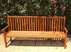 Playground-de-madeira-banco-de-jardim.jpg.jpeg