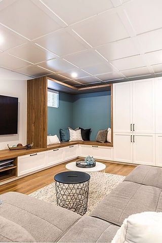 Sous-sol avec rangement sur-mesure - astuce d'optimisation d'espace