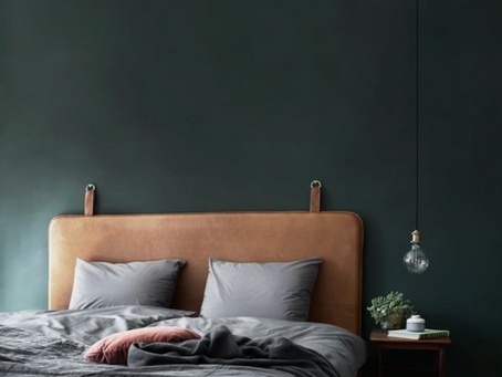 Chambre en vert foncé