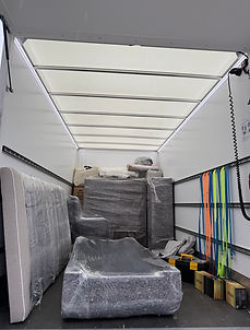 umzugswagen-beladen-moebelschutz-hufschmid.jpg