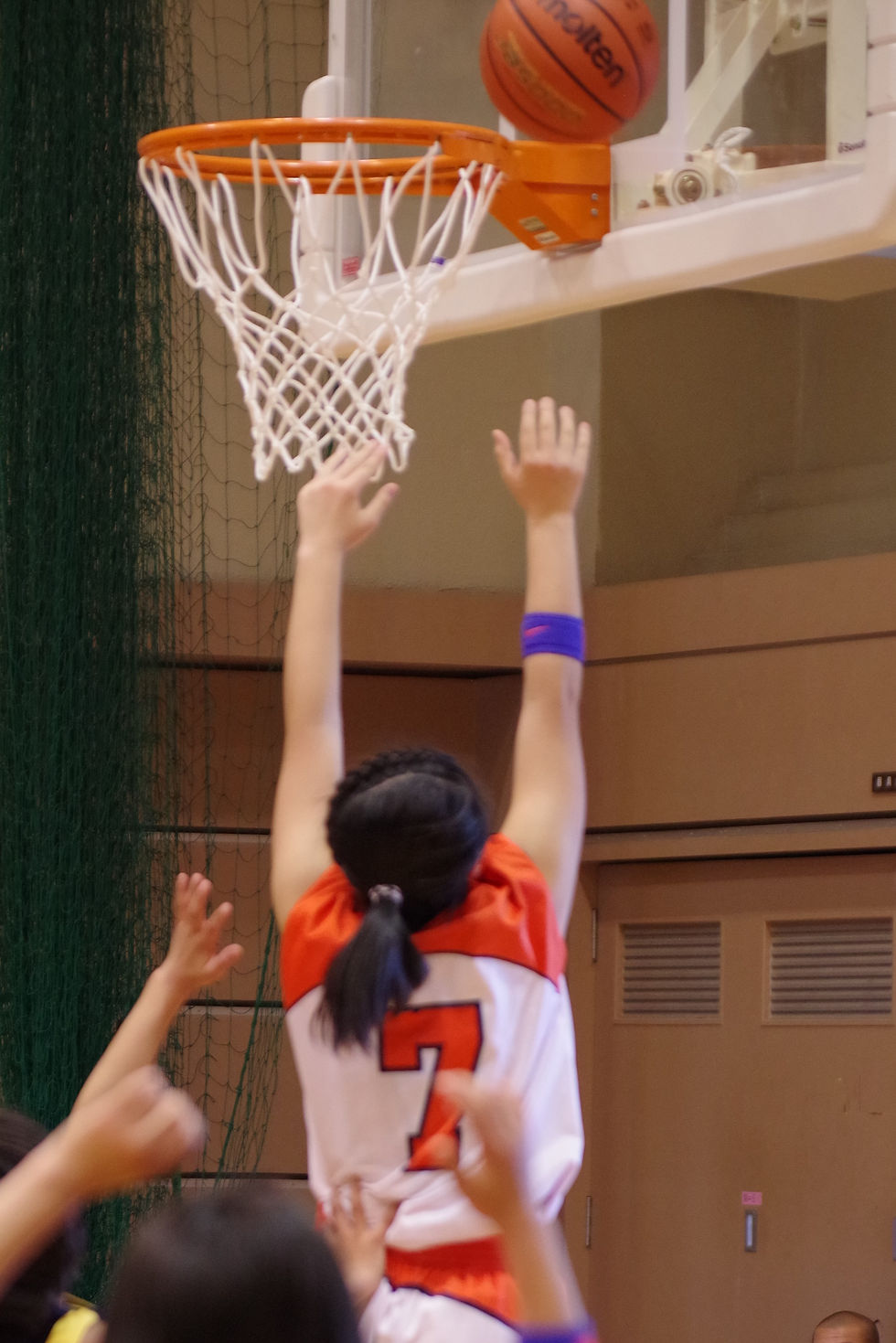 女子7
