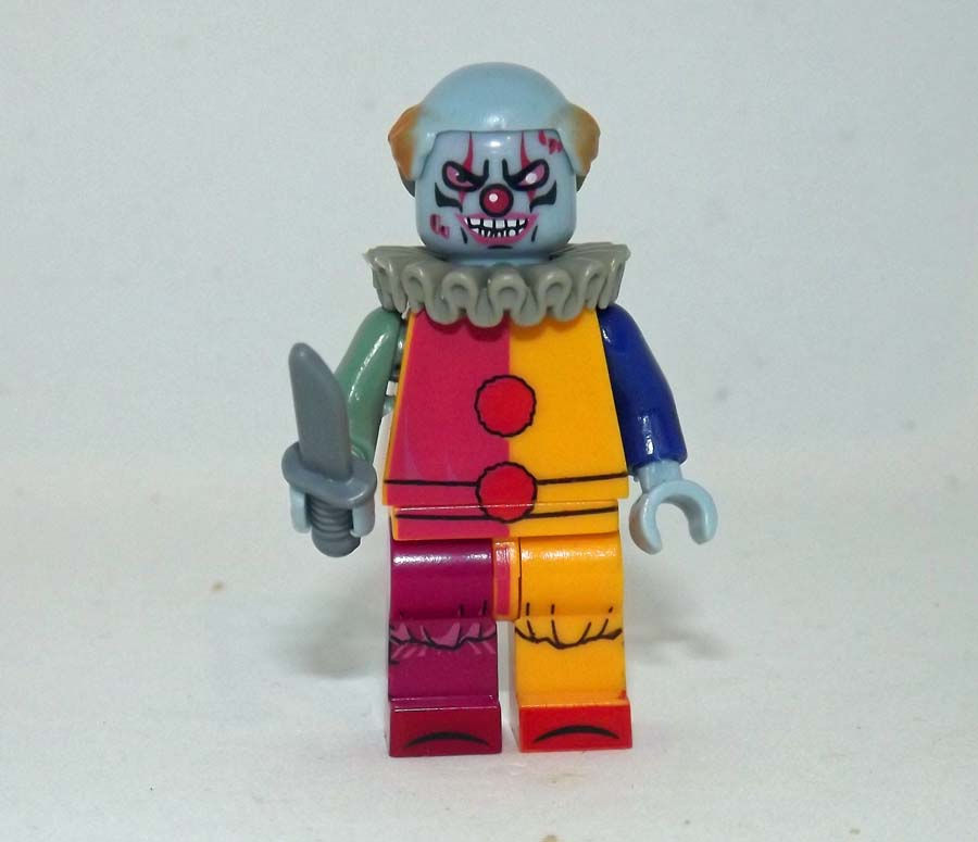 Killer Clown Horror Movie Minifigure