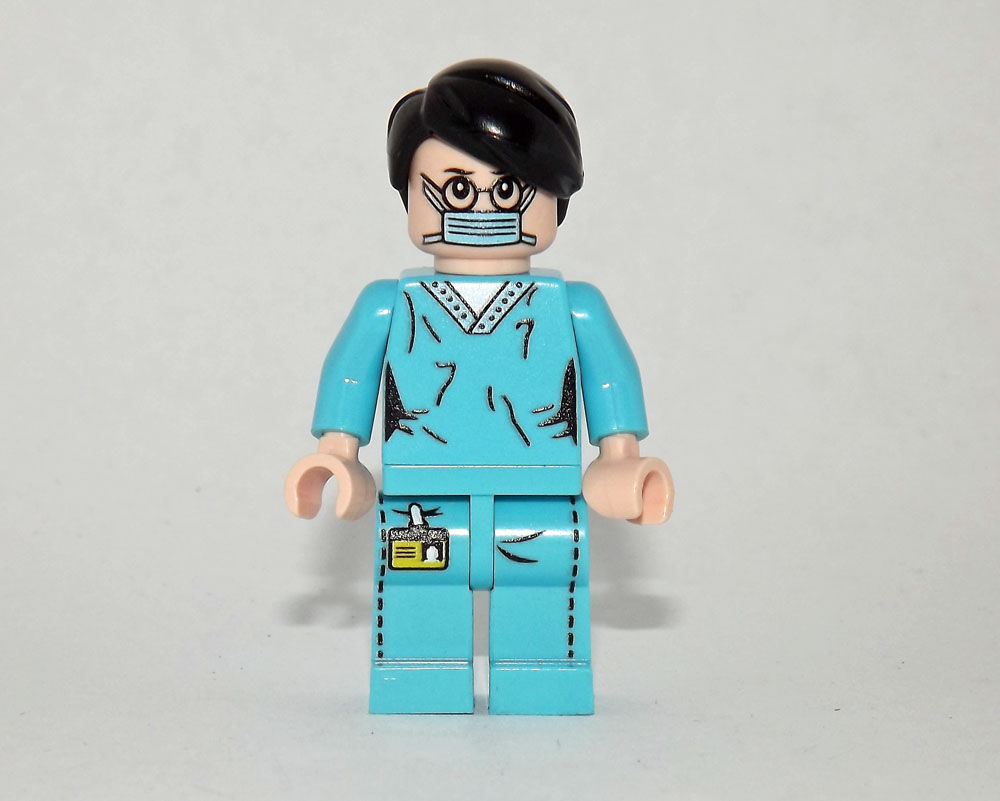 Nurse Male in Blue Hospital Minifigure D