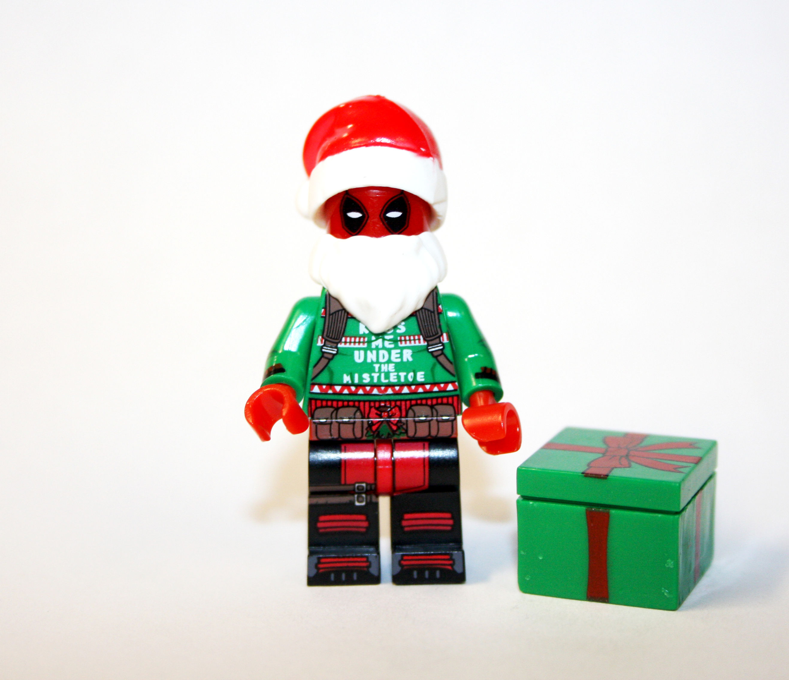 Deadpool Santa Claus Sweater Christmas Minifigure