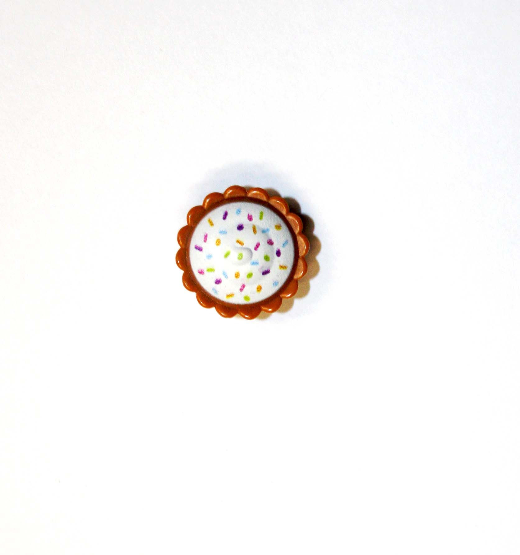 Pie with Sprinkles desert Food construction piece