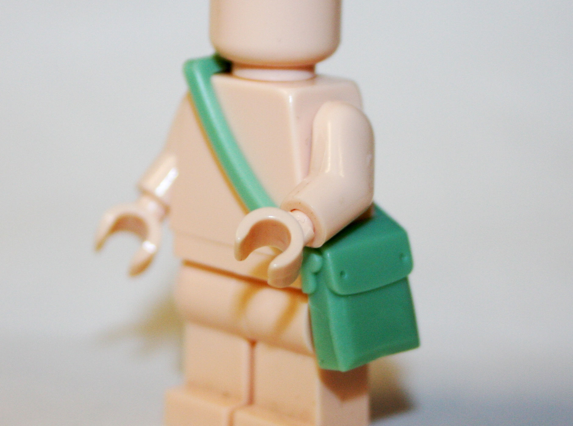 Pack Satchel Light Green for minifigure