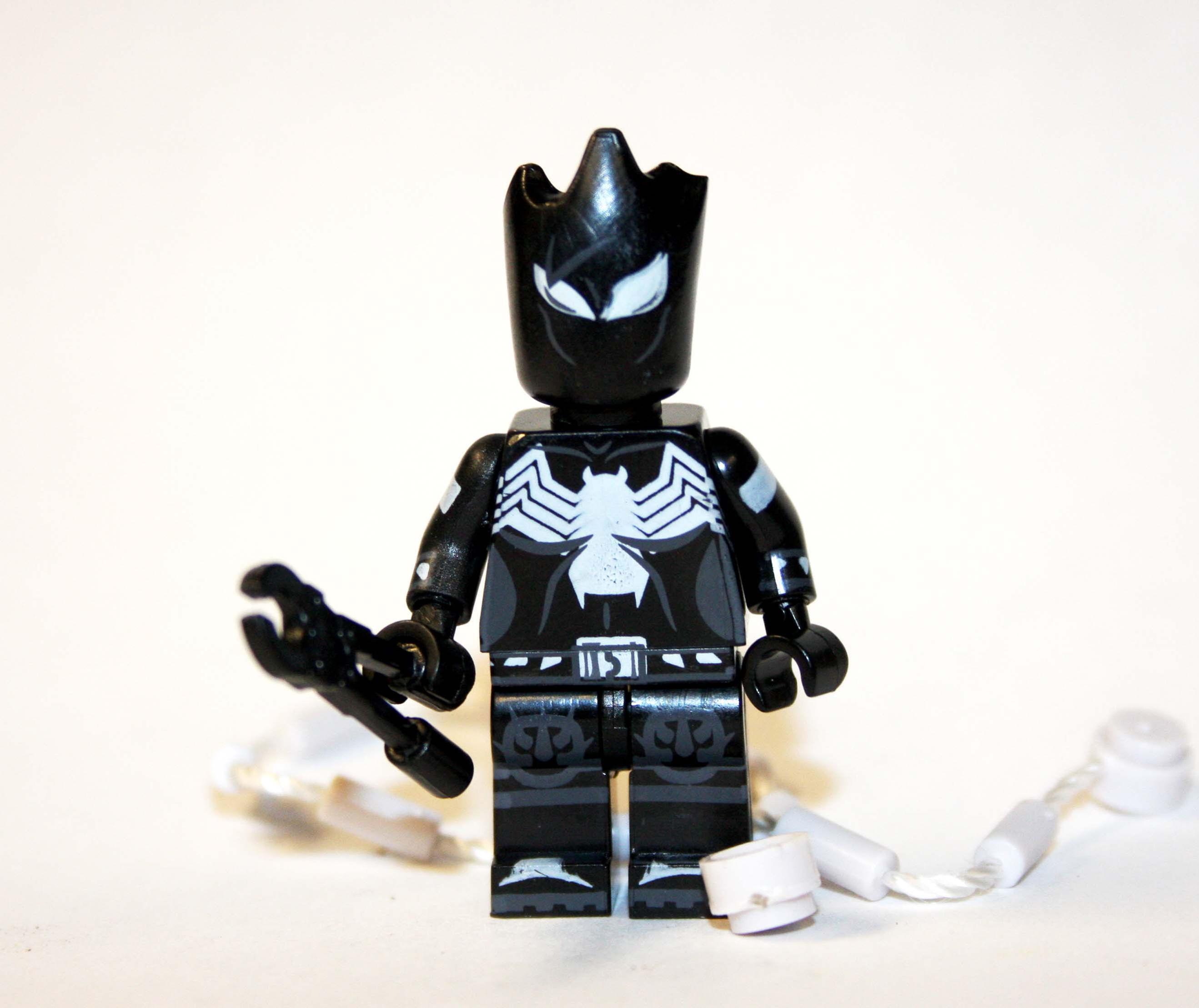 Groot Spider-Man Minifigure