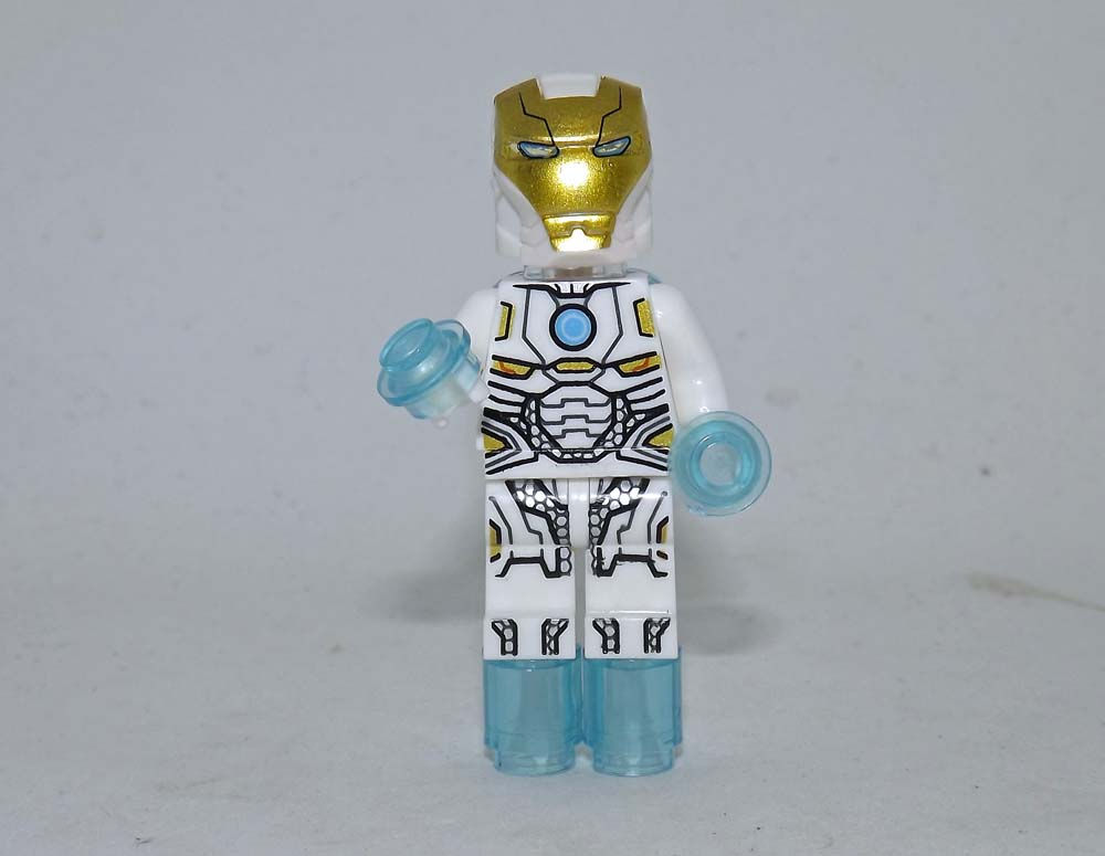 Iron-Man Starboost  Mark 39 Movie Minifigure