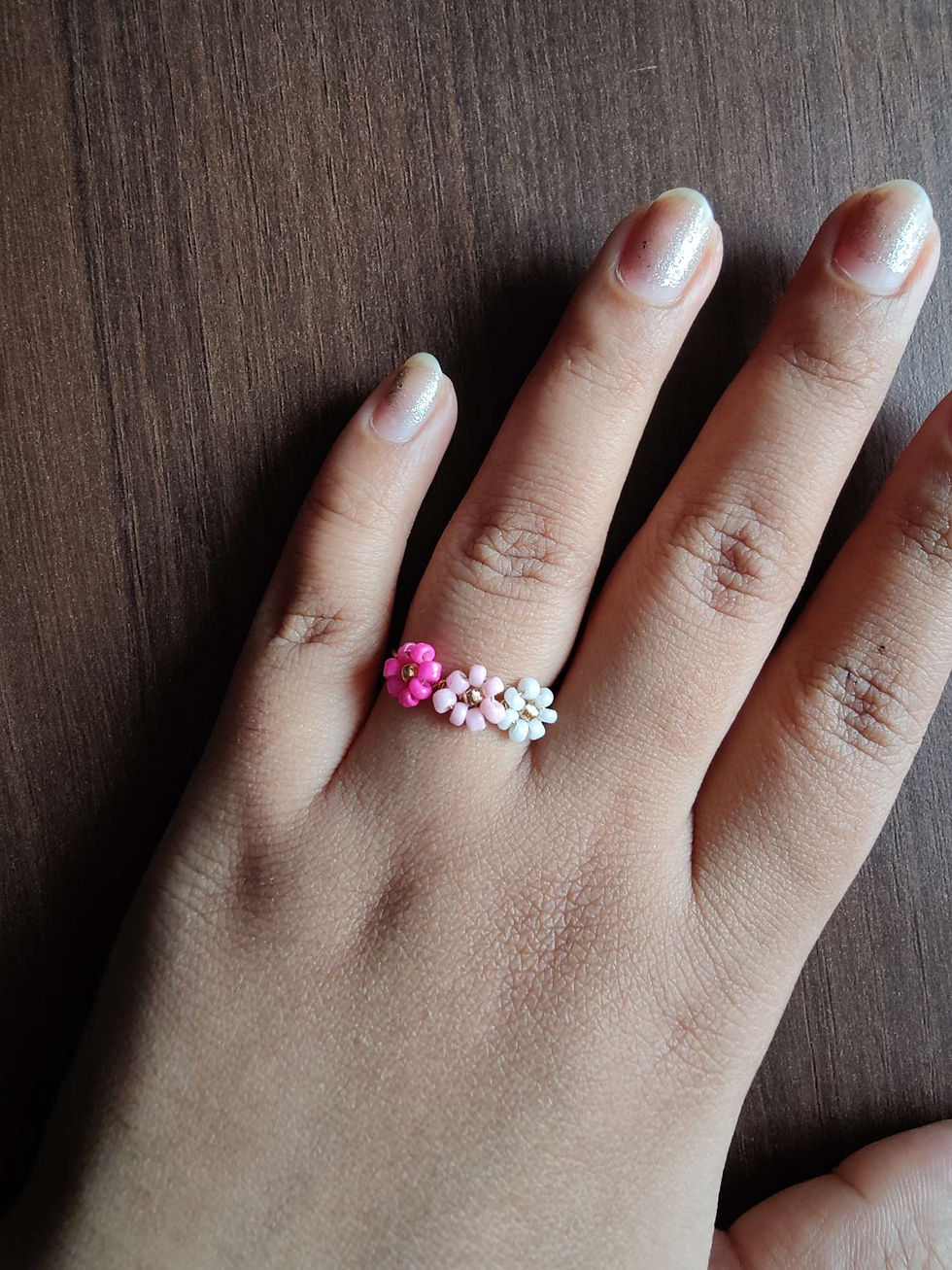 Triple Daisy Beaded Ring in gold