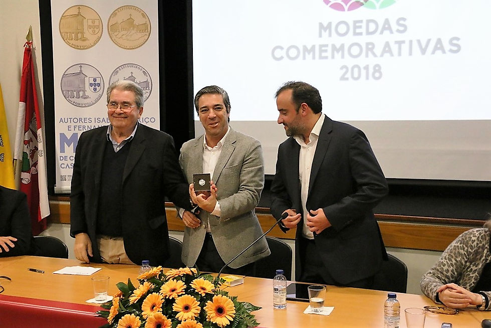 Apresentada em Soajo moeda com cunhagem alusiva aos Espigueiros | Peneda Gerês TV