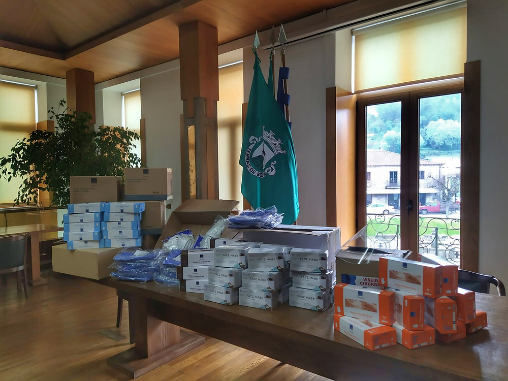 Terras de Bouro entrega equipamento de proteção individual a Centros Sociais | Peneda Gerês TV