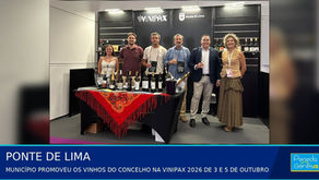 Garrafas e espaço institucional de promoção vitivinícola na VINIPAX 2026