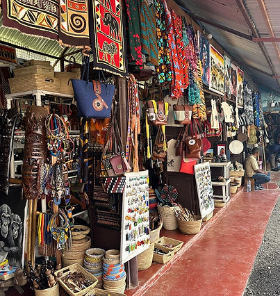 MAASAI MARKET 001.jpg