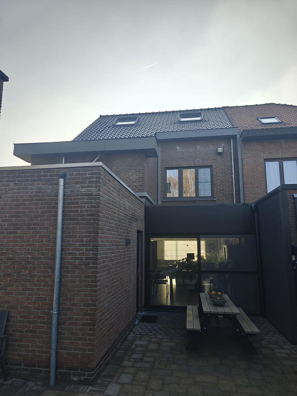 056749eb-5292-4c9f-adaf-240bd42f828d