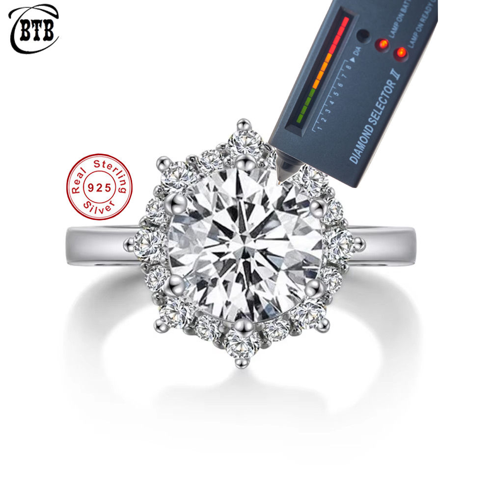 Round Big Flower Ring 3ct