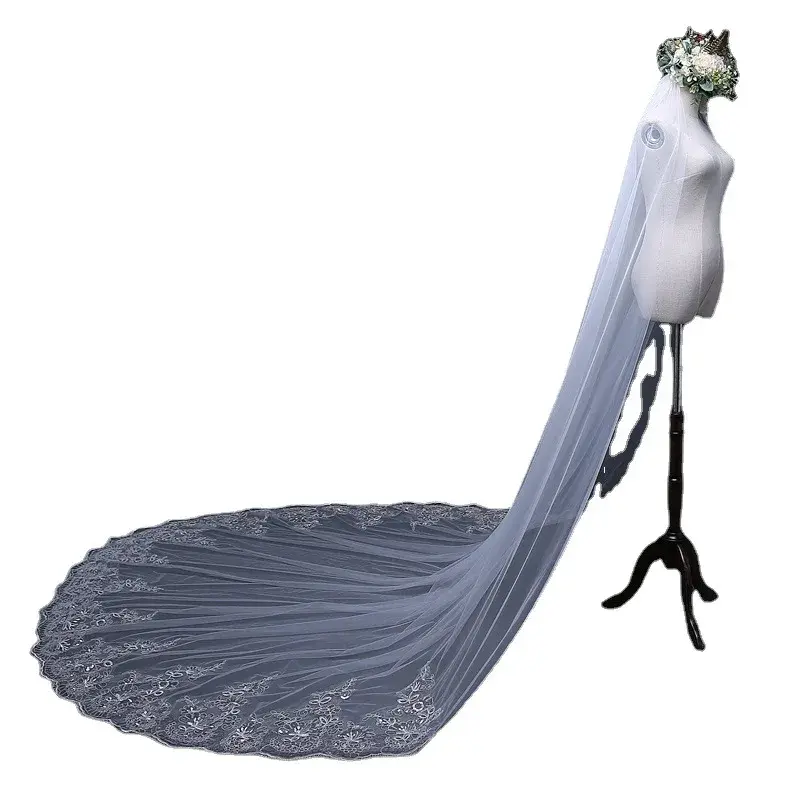 Thumbnail: Women's Sequins Lace Wedding Bridal Veil With Comb 118inch