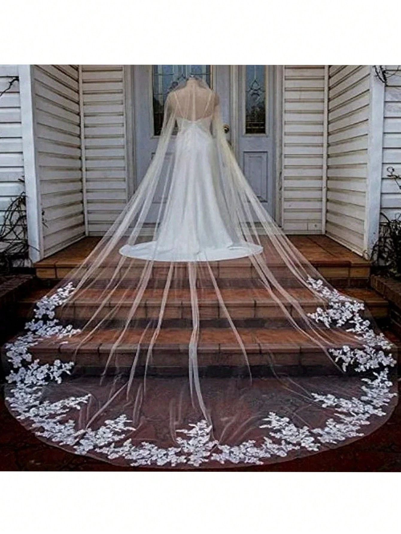 Long Bridal Veils