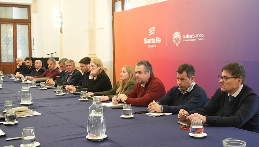 Nueva reunión de gabinete para seguir transformando Santa Fe.